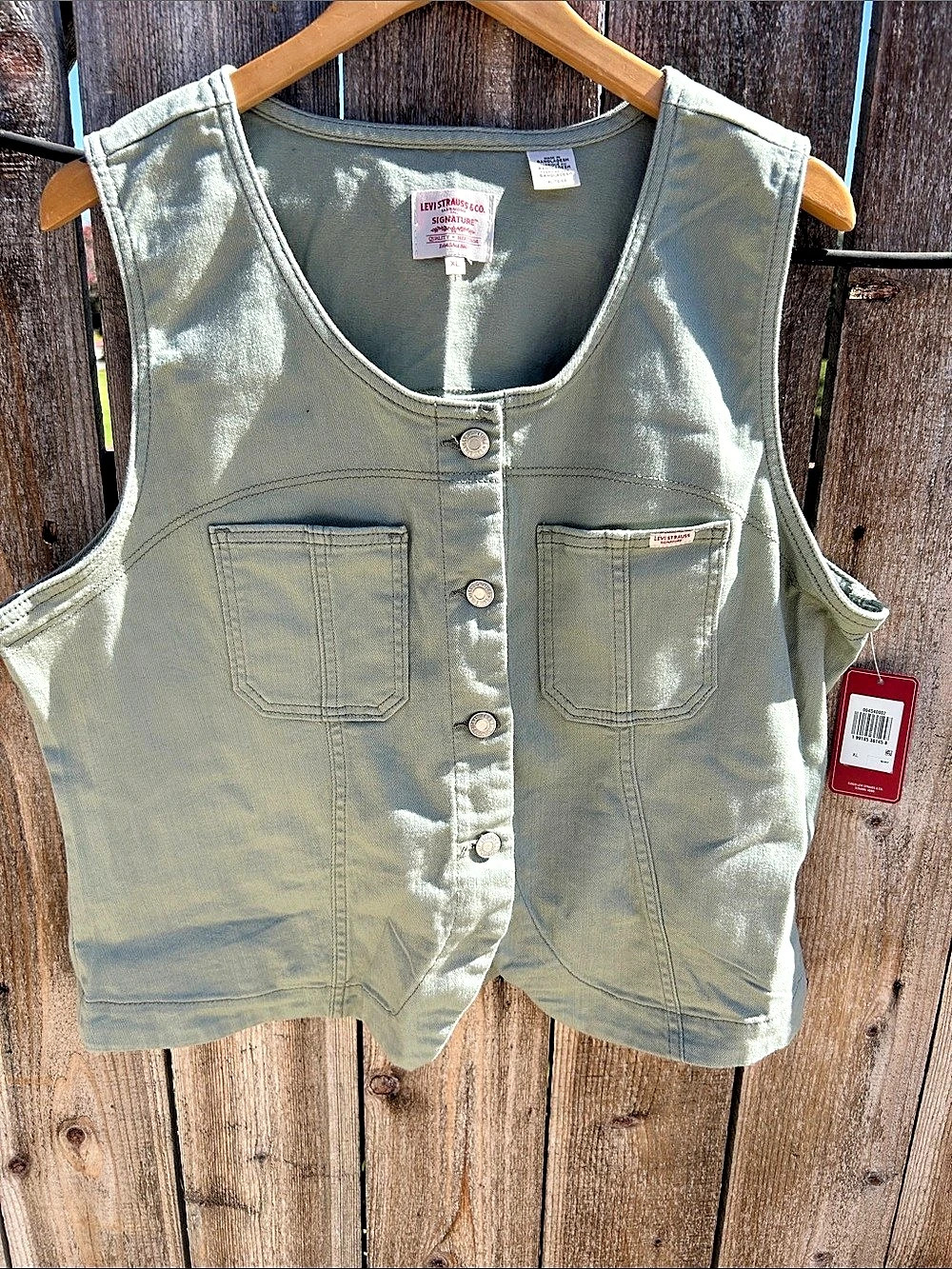 Levi Strauss & Co. Vintage Western Vest. Western Vest Green XL NWT